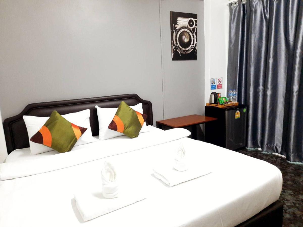 Ada Apartment - อาดา อพาร์ทเมนท์ Bangkok Exterior foto