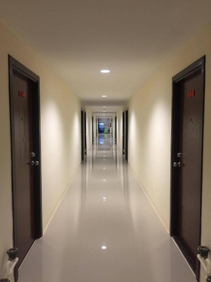 Ada Apartment - อาดา อพาร์ทเมนท์ Bangkok Exterior foto