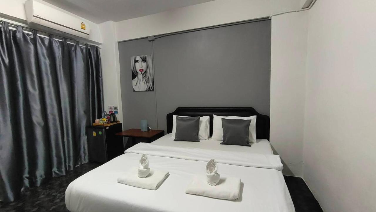 Ada Apartment - อาดา อพาร์ทเมนท์ Bangkok Exterior foto